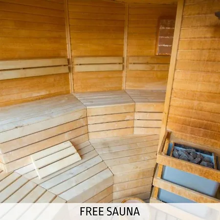 Happy House & Sauna