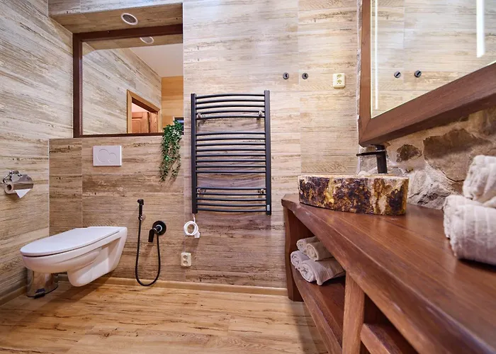 Happy House & Sauna Apart Otel 4*