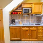 Apart Otel Happy House & Sauna 4*