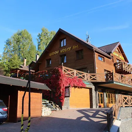 Happy House 4*