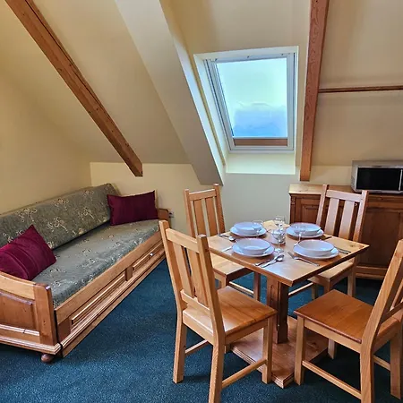 Aparthotel Happy House & Sauna Špindlerŭv Mlýn