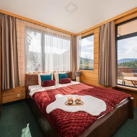 Aparthotel Happy House & Sauna 4*