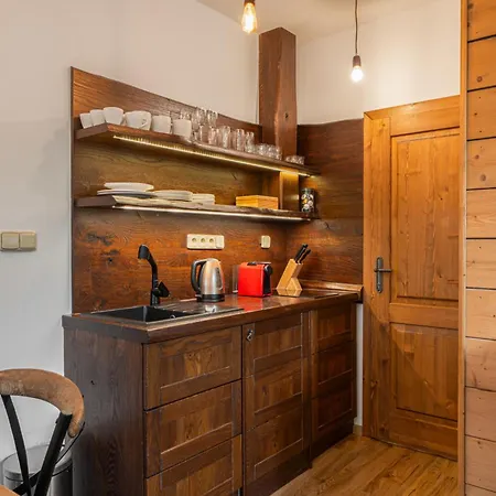Aparthotel Happy House & Sauna